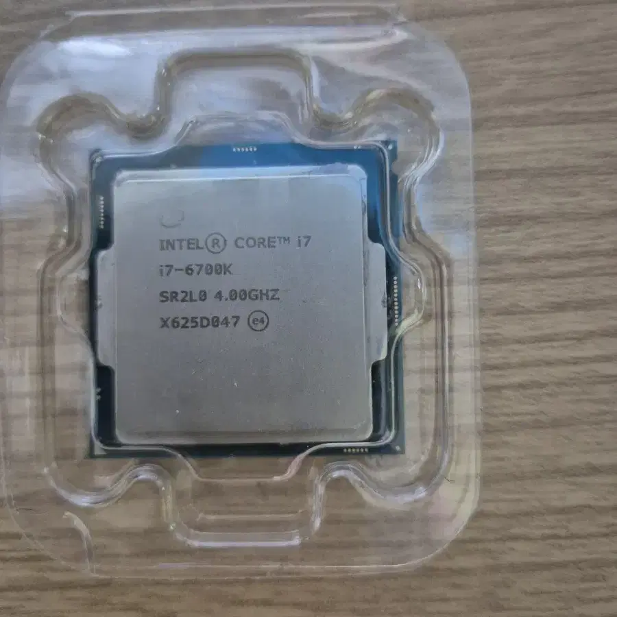 인텔 i7 6700k cpu 팝니다