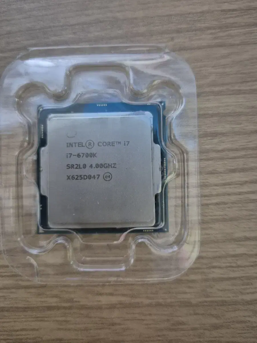 인텔 i7 6700k cpu 팝니다