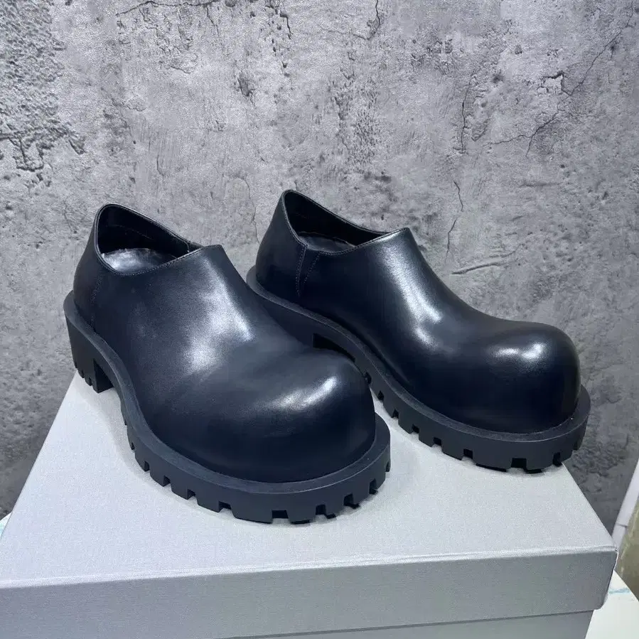 Balenciaga남성 키높이 가죽 더비슈즈 사이즈 43