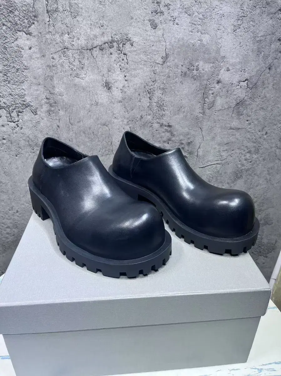 Balenciaga남성 키높이 가죽 더비슈즈 사이즈 43