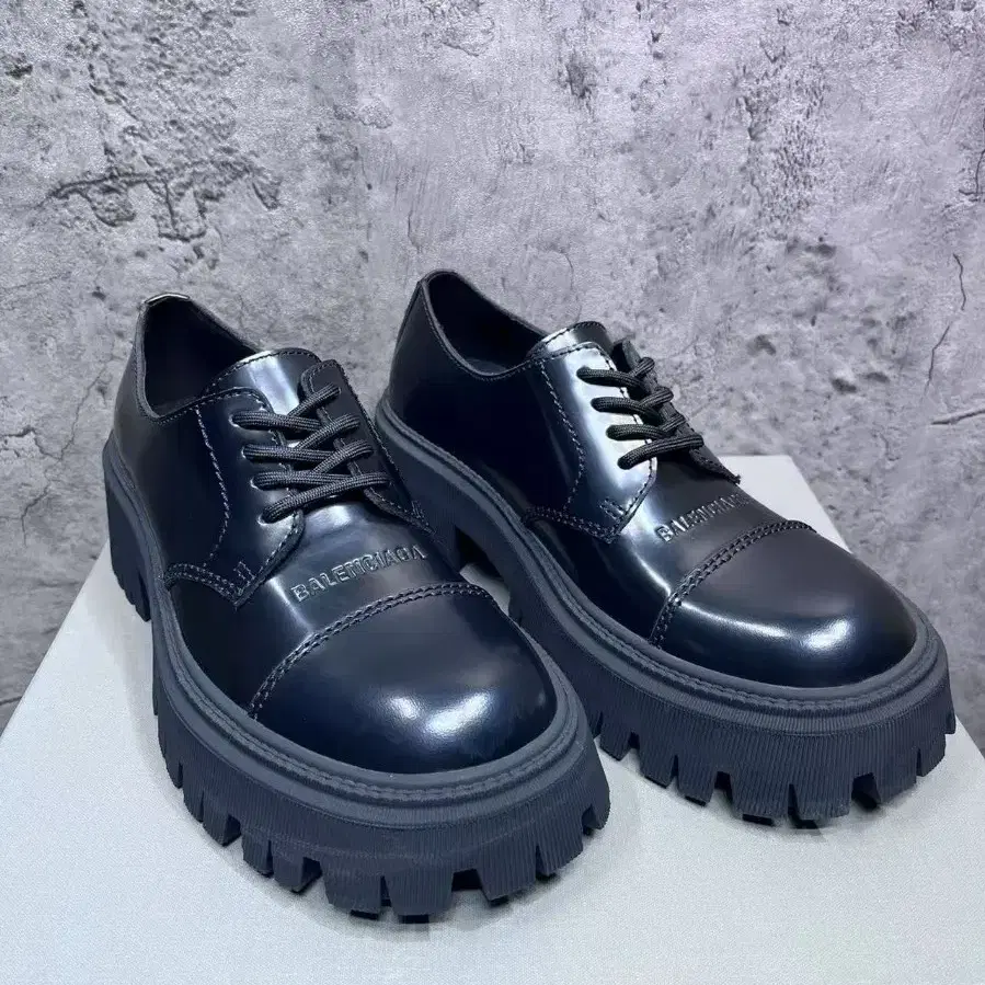 Balenciaga남성용 키 증가 가죽 신발사이즈 41