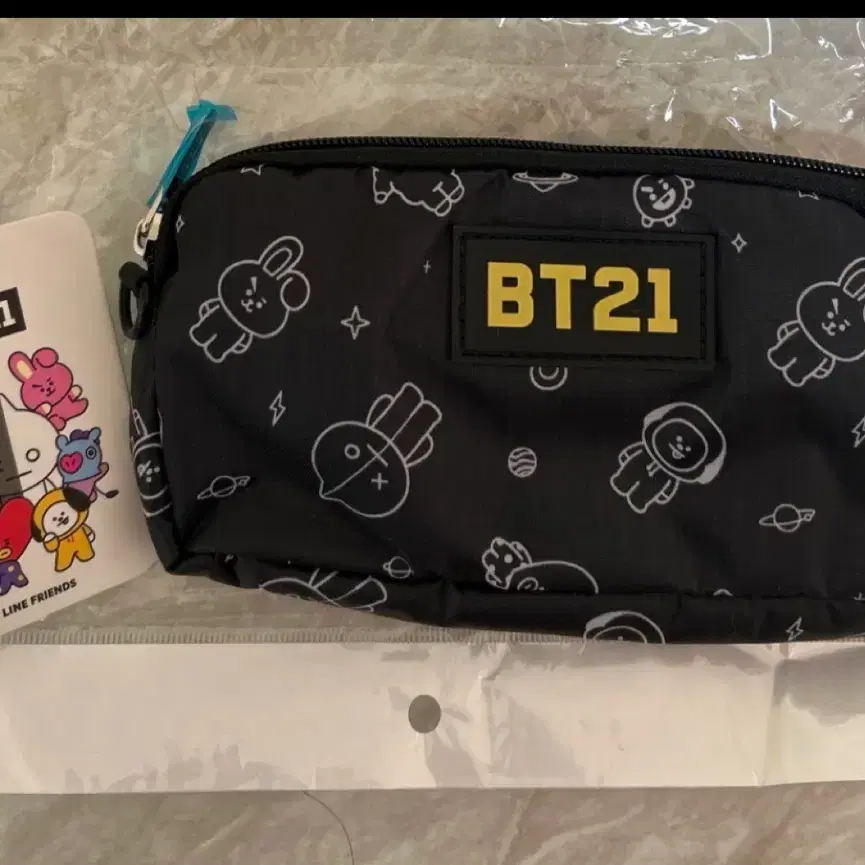 대만에서 산 방탄 BT21 숄더백