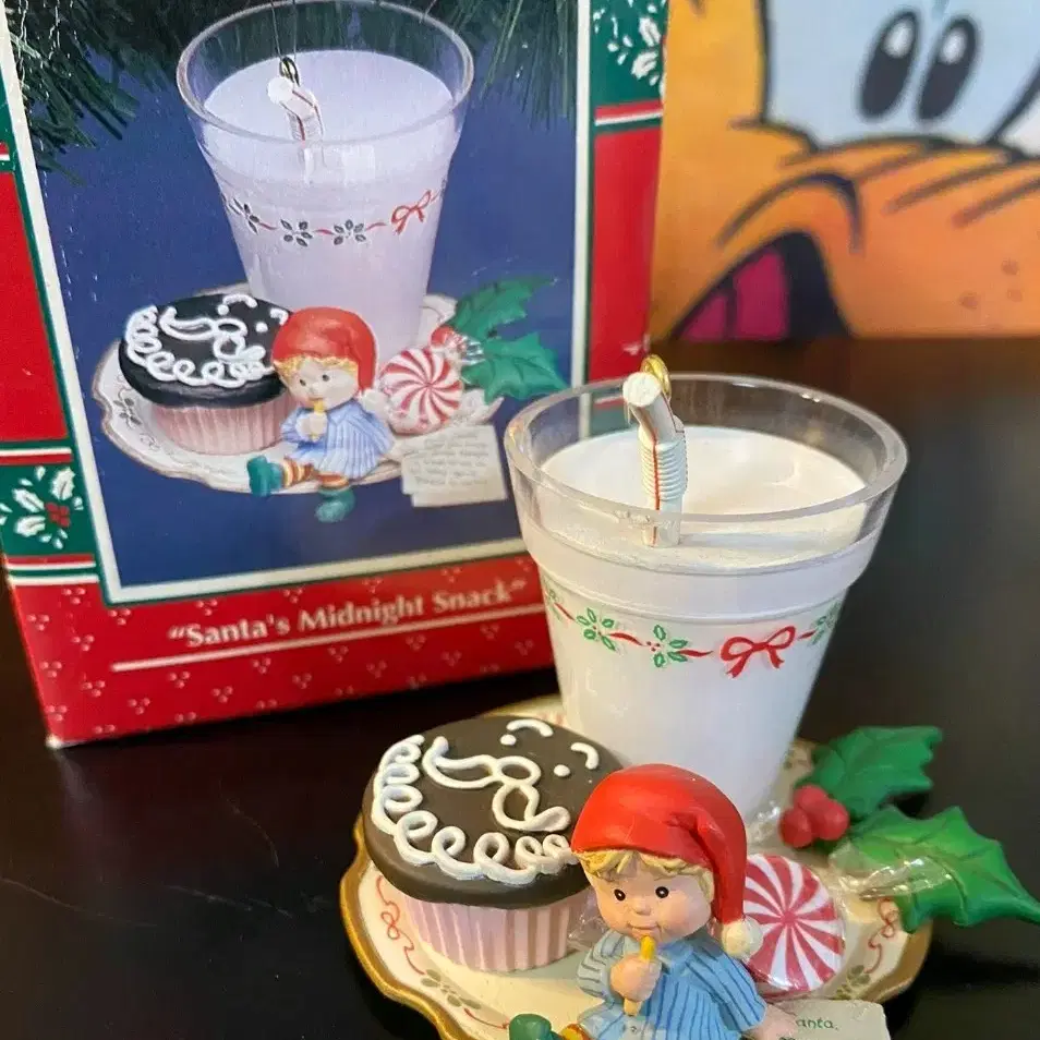 Enesco Santa's Midnight Snack 오너먼트