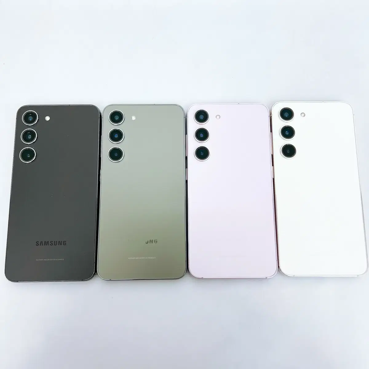 갤럭시s23 512g 새폰같은컨디션 48만