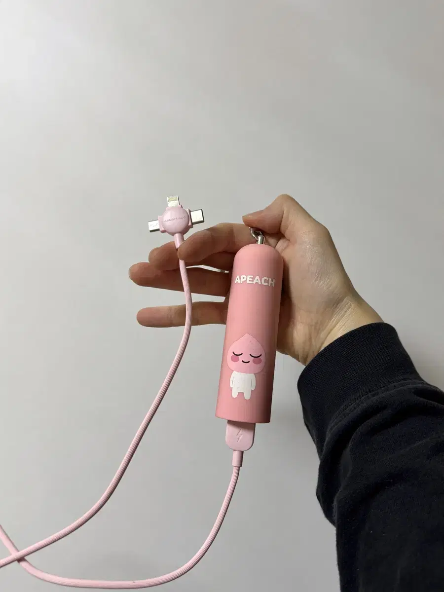 카카오프렌즈 어피치 보조배터리 스틱형 5000mAh