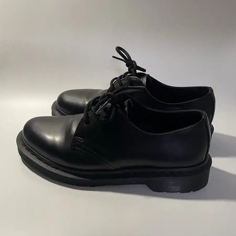 Dr.Martens 닥터마틴 1461 모노, 250