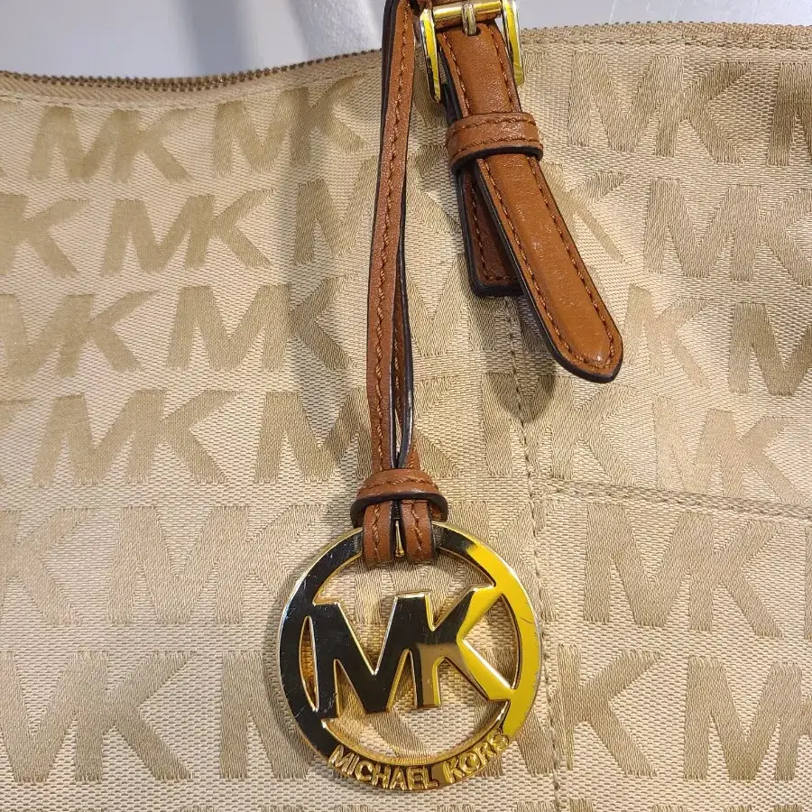 MOCHAEL KORS 쇼퍼백