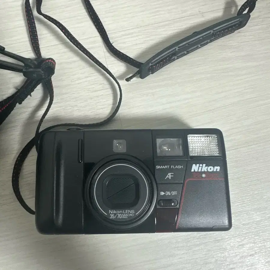 니콘 텔레터치 자동 필름카메라 Nikon tele touch