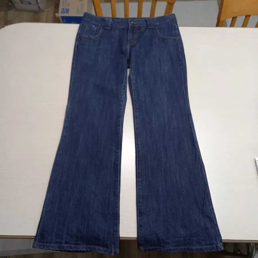 32 BELT JEANS 여성용 스판 부츠컷 진청 32-89