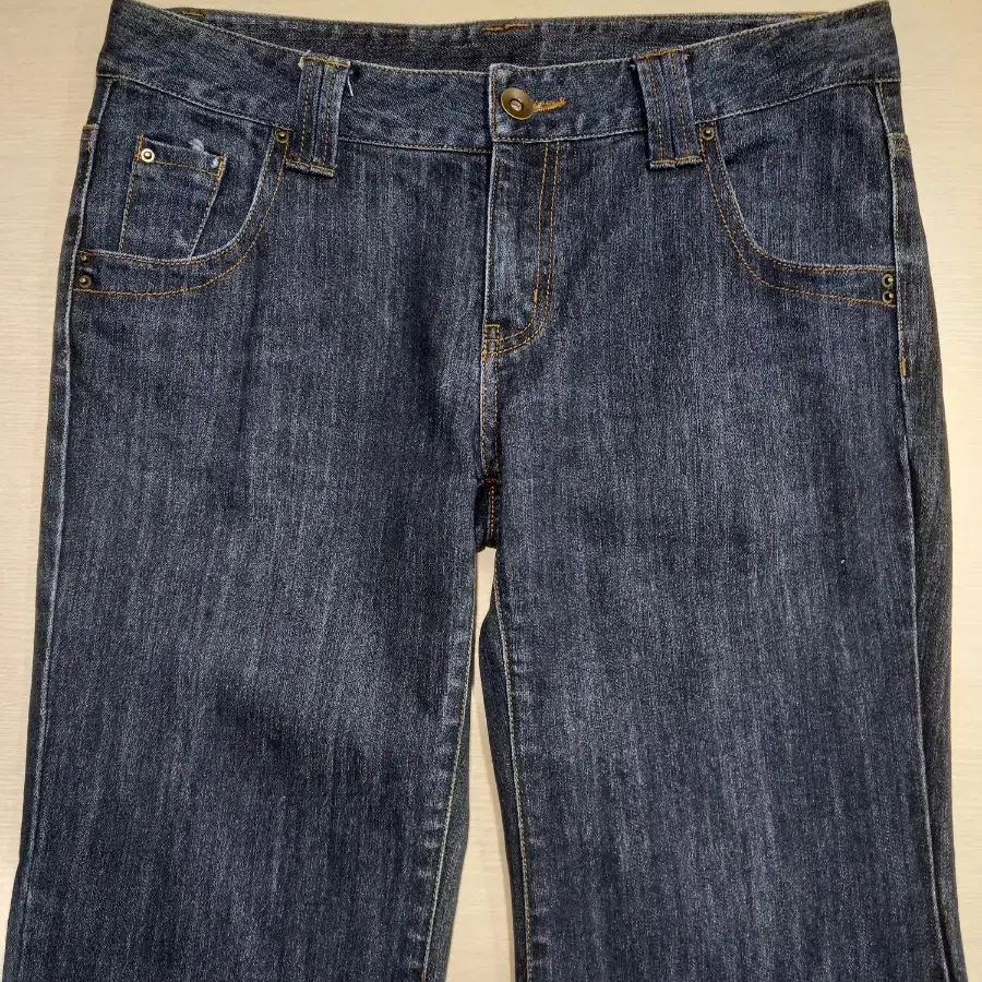 32 BELT JEANS 여성용 스판 부츠컷 진청 32-89