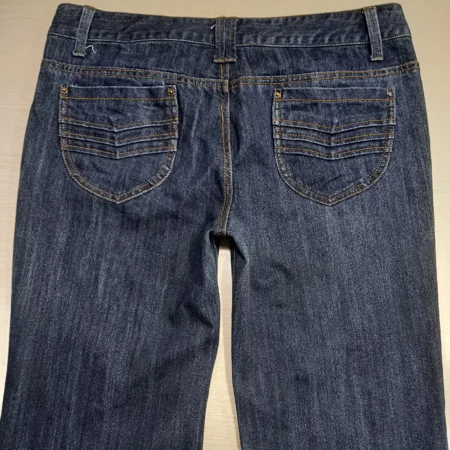 32 BELT JEANS 여성용 스판 부츠컷 진청 32-89