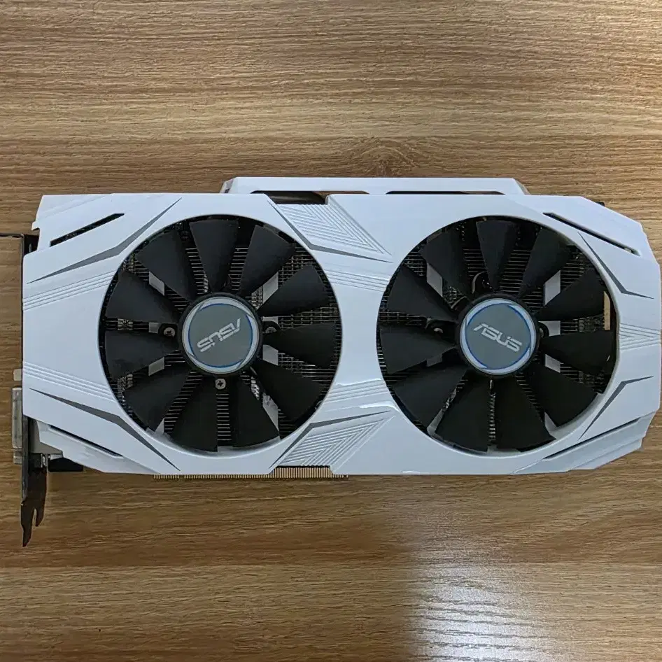 ASUS GTX 1060 3GB