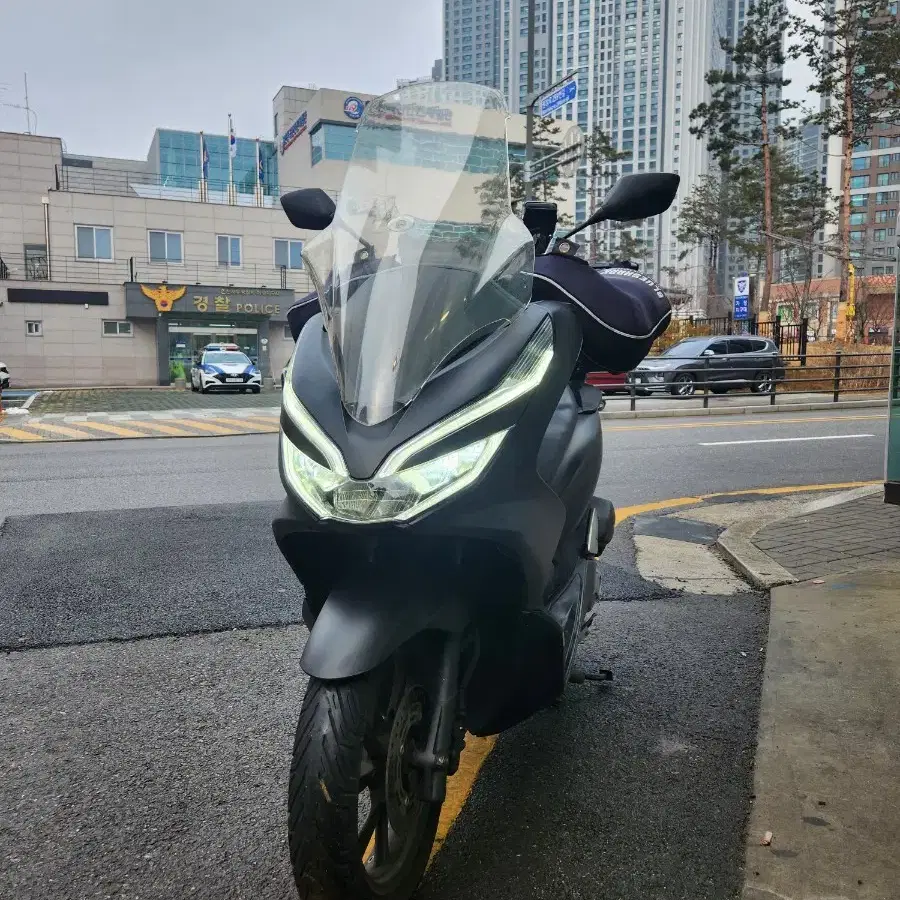 혼다 pcx 125cc 스쿠터 오토바이 바이크 배달 라이더 nmax