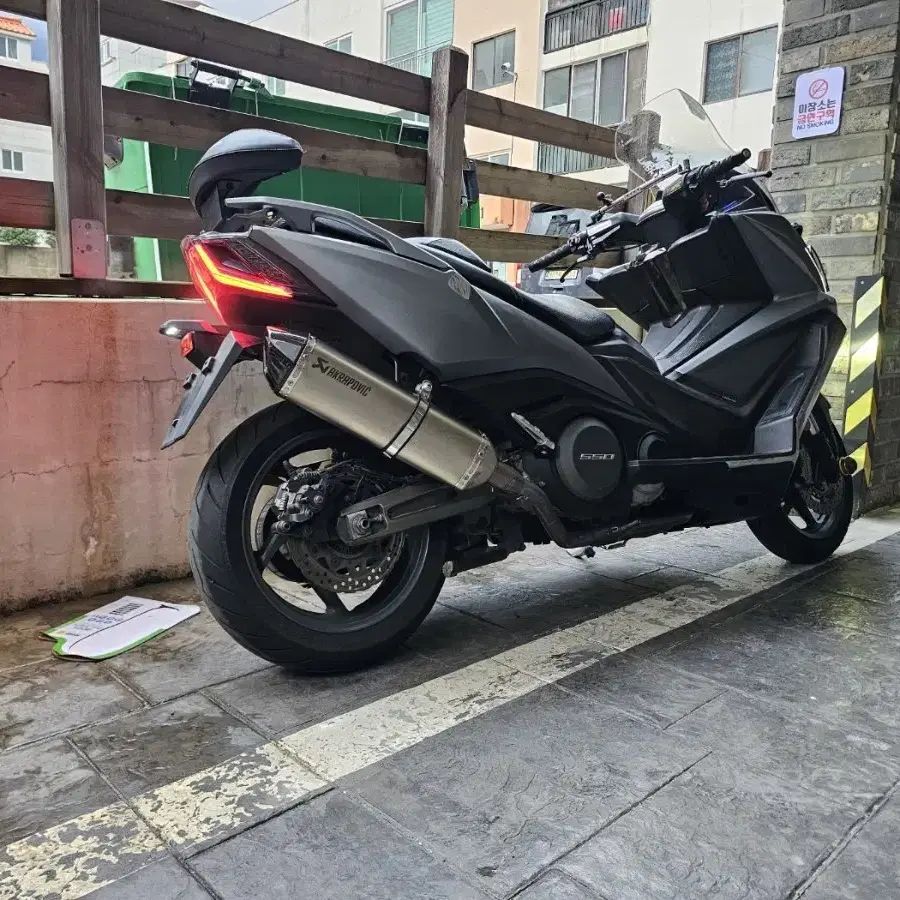 2021년식 AK550 팝니다