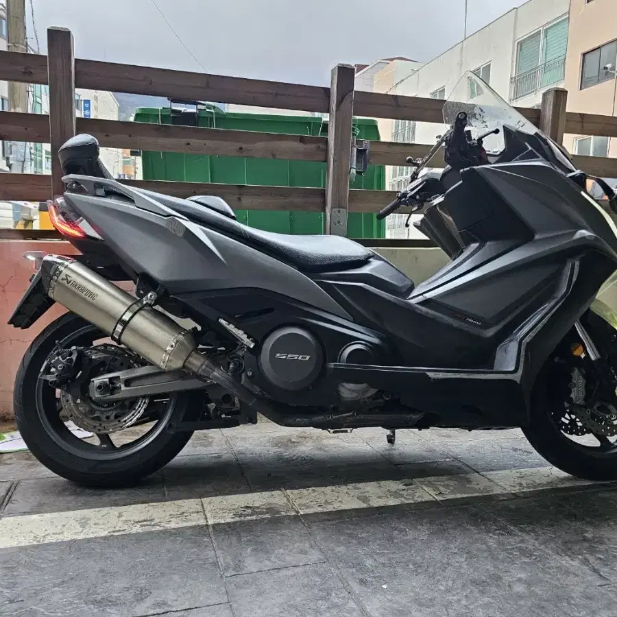 2021년식 AK550 팝니다