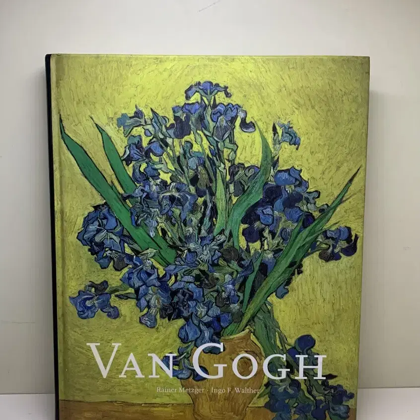 VINCENT VAN GOGH