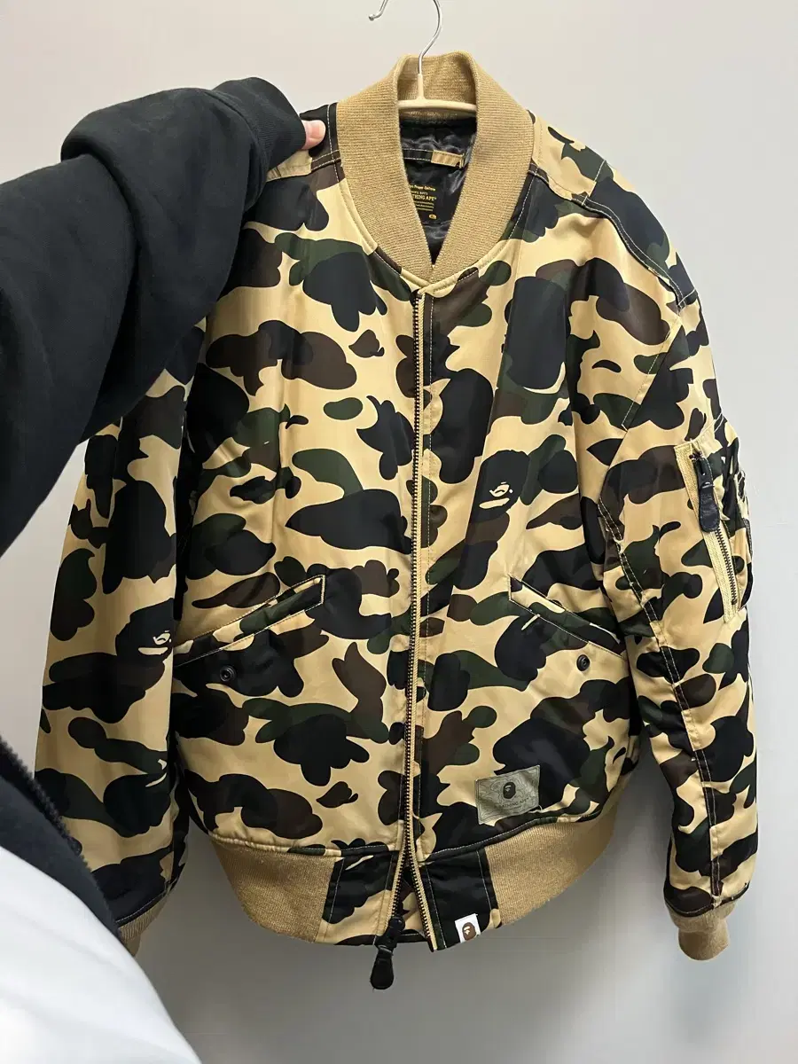 BAPE 베이프 샤크 황계 카모 항공점퍼