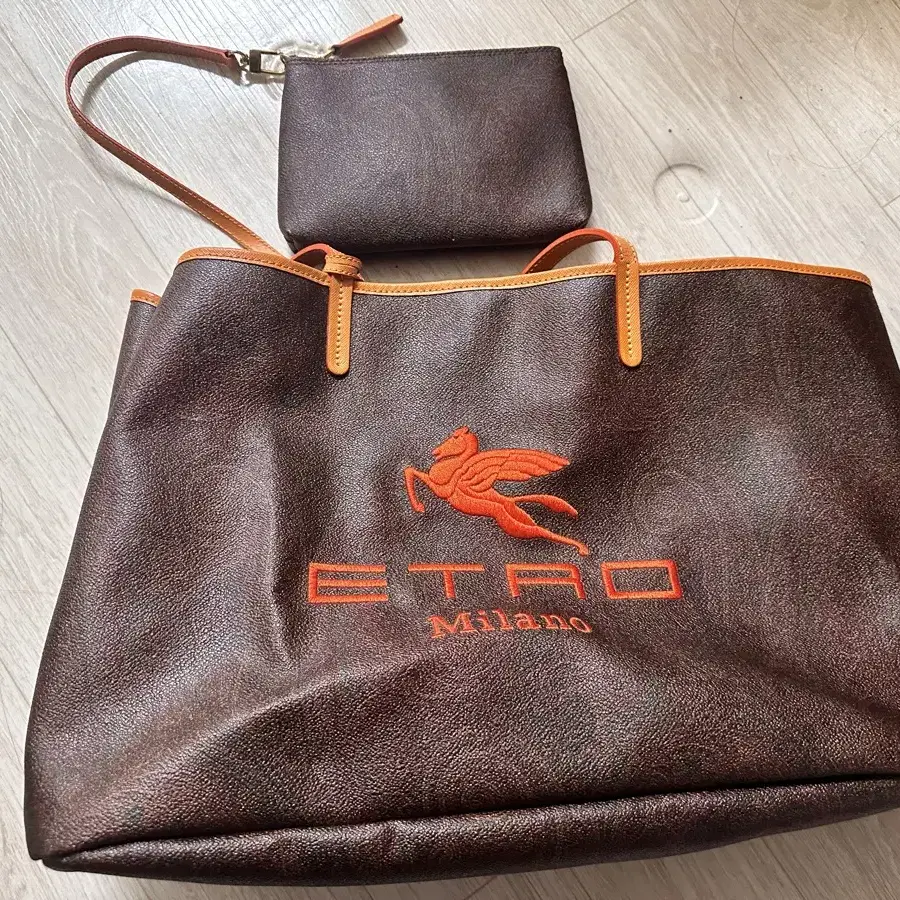 ETRO Milano 백