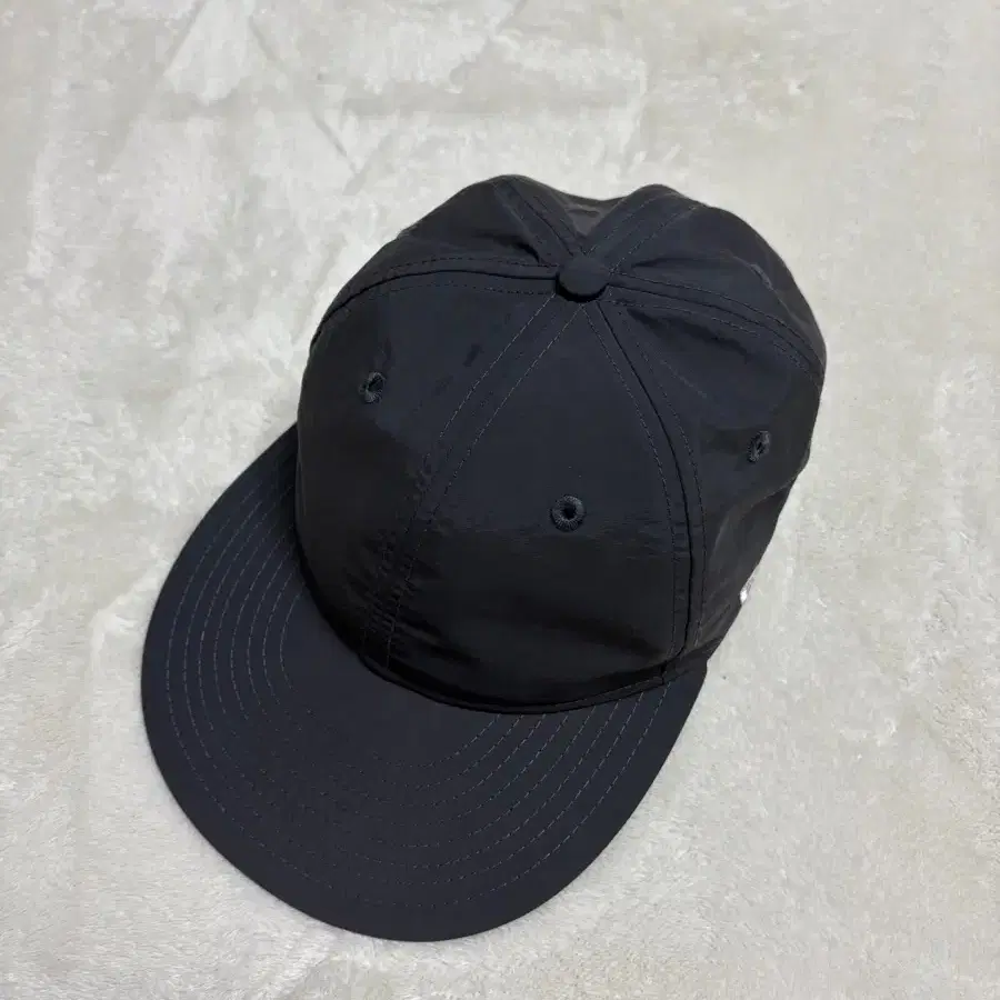 뉴에라 long visor cap 차콜