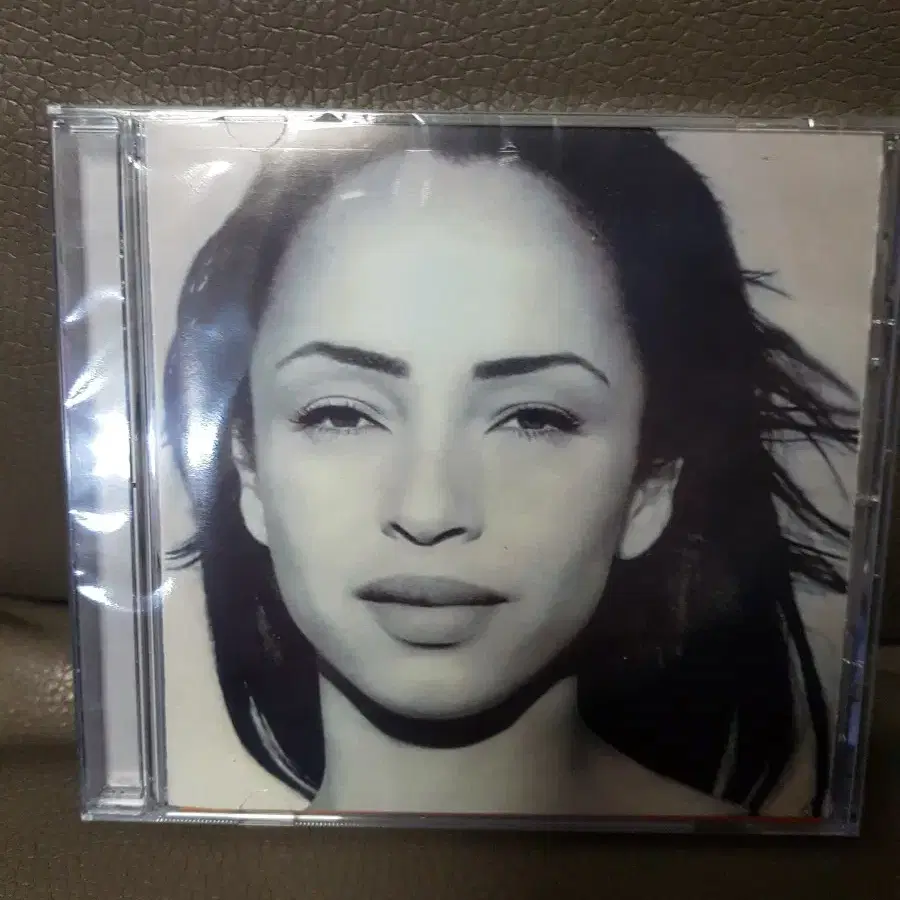 SADE BEST 미개봉 CD