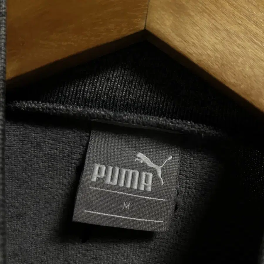 95 PUMA 푸마 기모 스판 폴라넥 긴팔티 정품