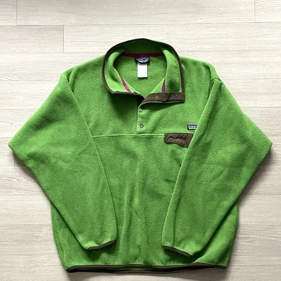 [L] 파타고니아 신칠라 라임 그린 rare patagonia 빈티지