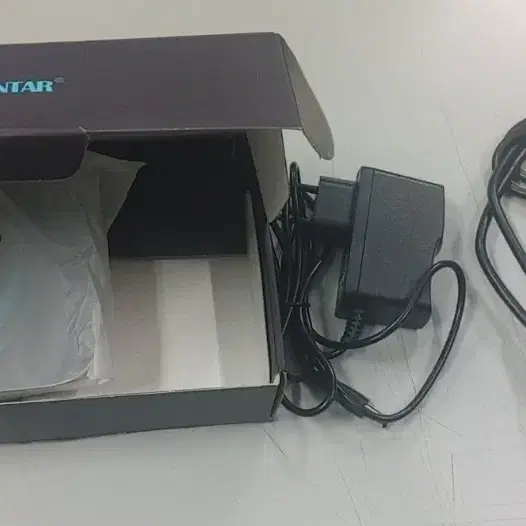 알리발 TV 안드로이드 BOX VONTAR H618 입니다.