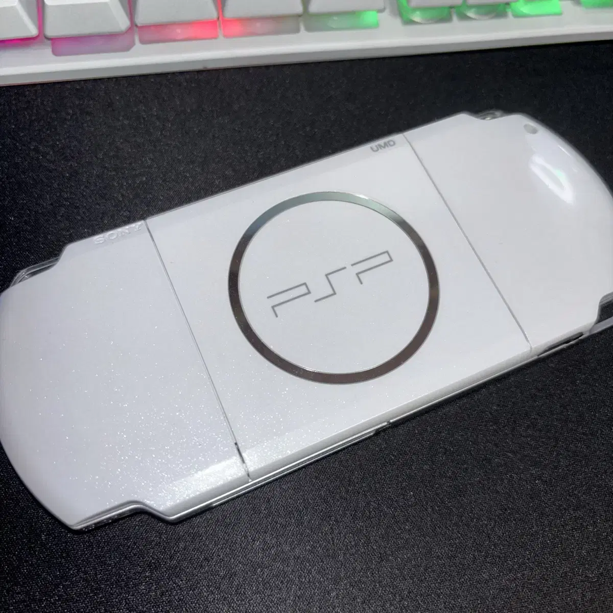 psp3000 화이트 펄 기기 판매합니다