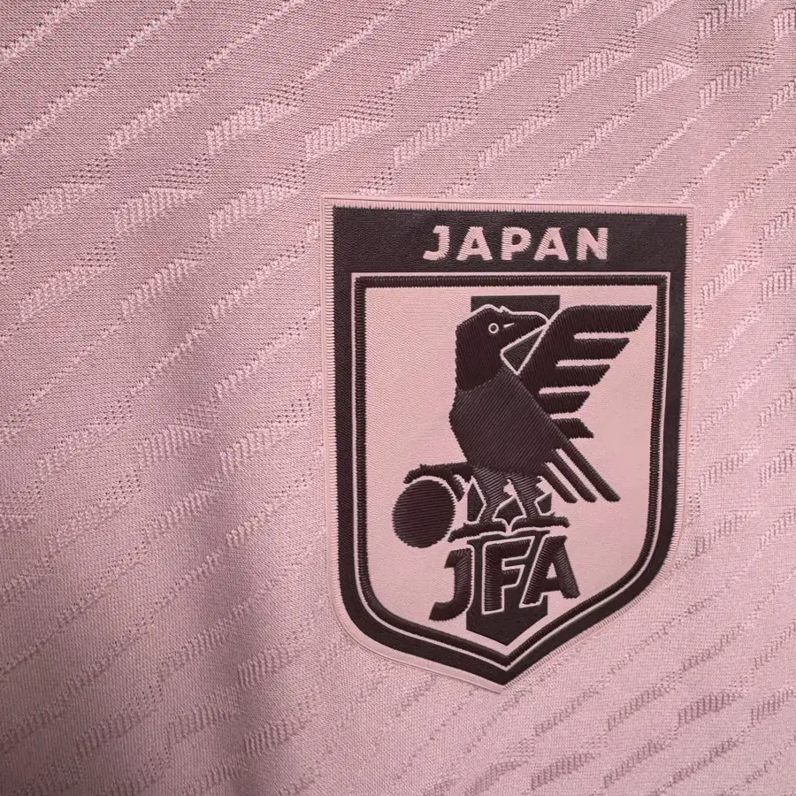 아디다스 니고 콜라보 일본 축구 국가대표 유니폼 한정판