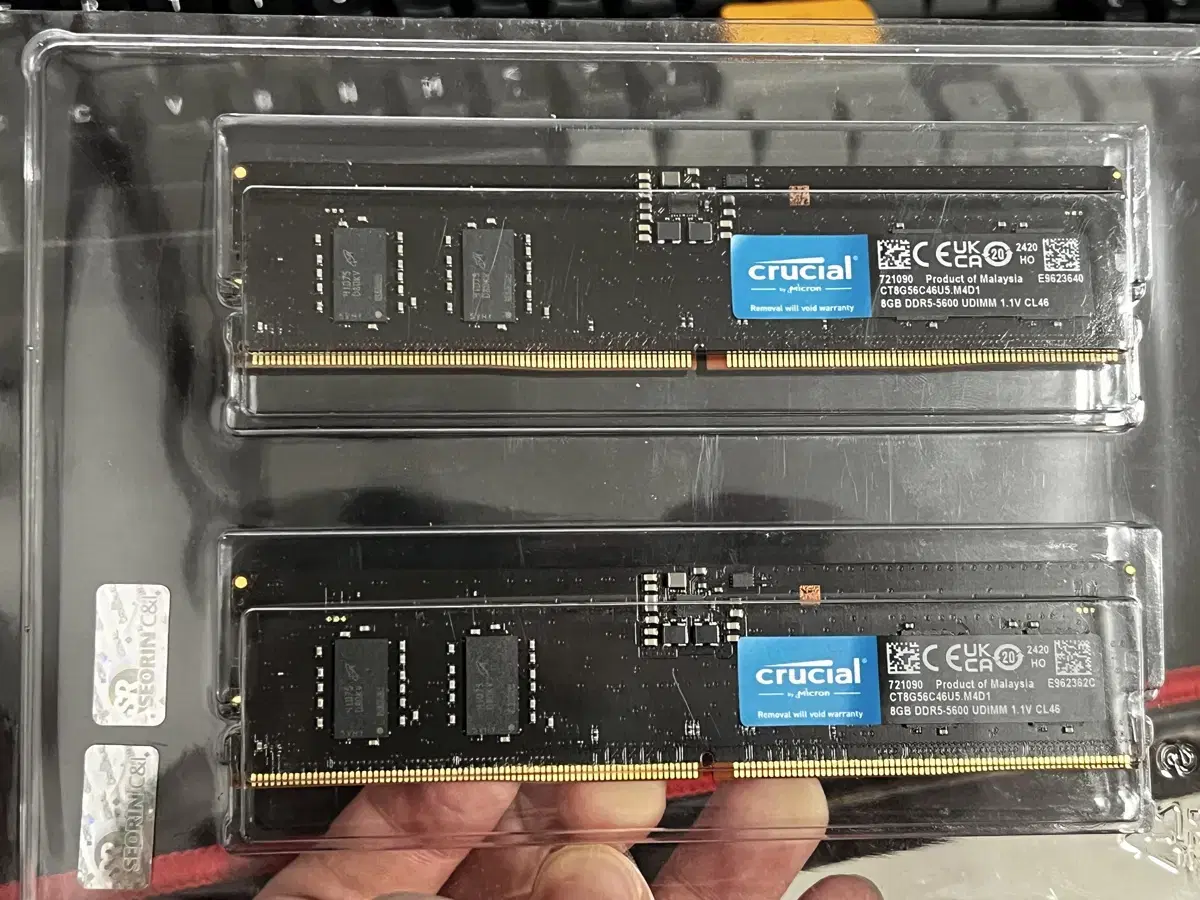 Crucial ddr5-5600 8gb 한 쌍(16gb) ram팝니다