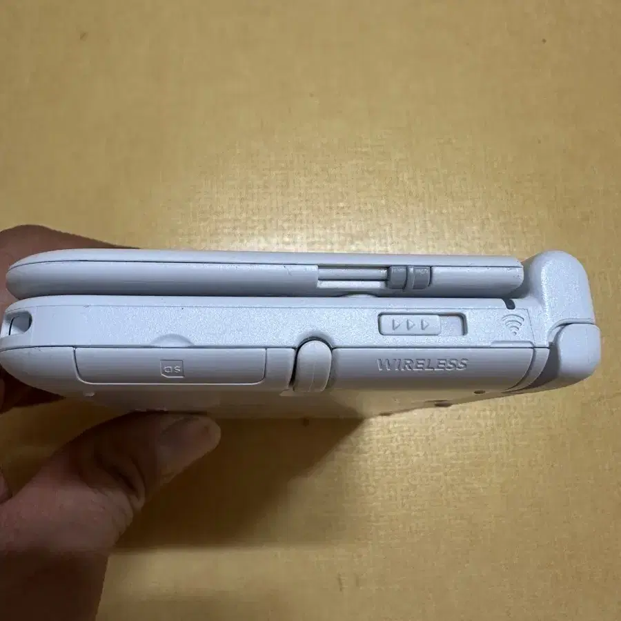 닌텐도 3DS XL 판매합니다.