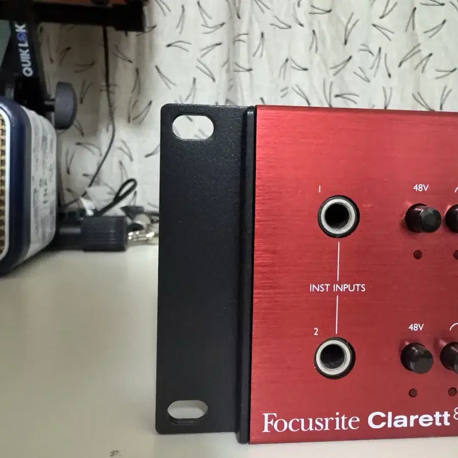 Focusrite Clarett 8preX Thunderbolt 박스풀