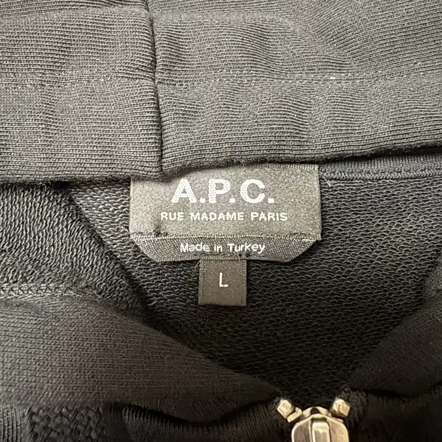 A.P.C 아페쎄 기본 후드 (착장 포함)