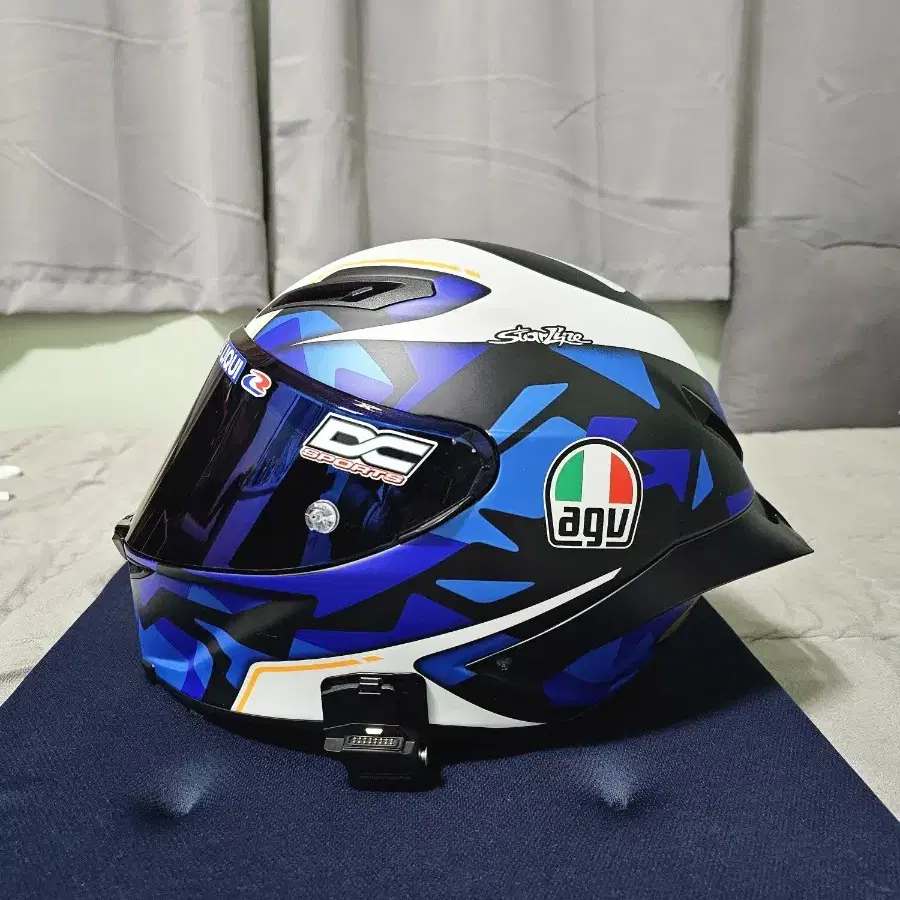 AGV 피스타 코르사 GP R