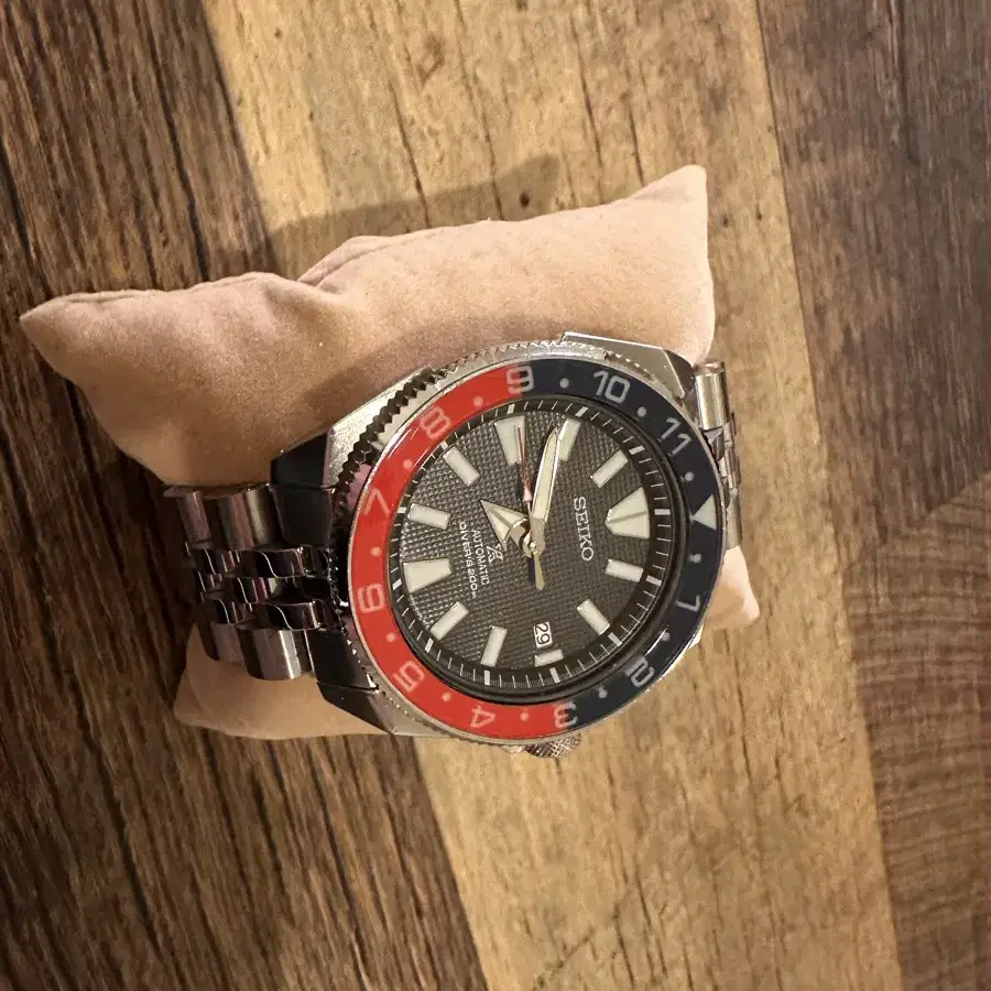 커스텀 세이코 seiko prospex samurai 4r35 01v0