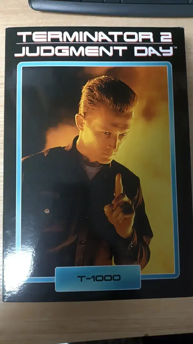 네카 터미네이터 t-1000