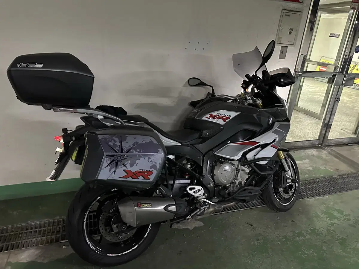 16년식 s1000xr 판매합니다