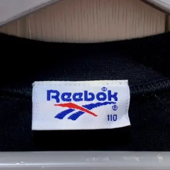 (새상품)Reebok 리복 반팔티 110사이즈