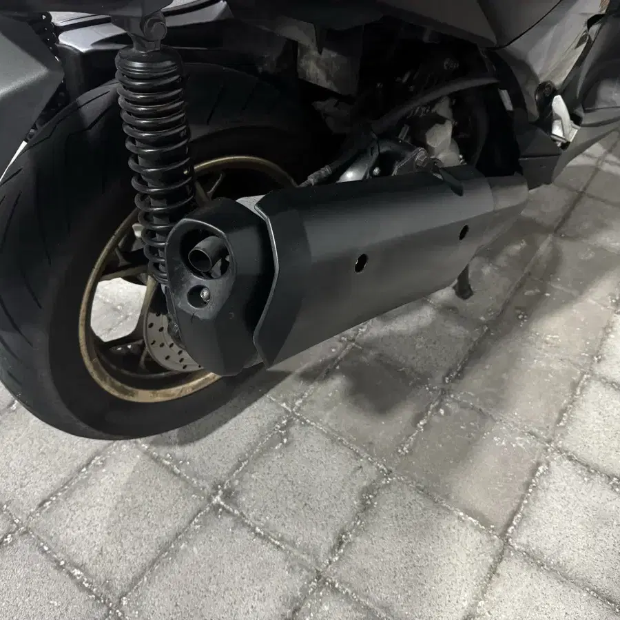 21년식 엑스맥스300cc 부산 판매합니다