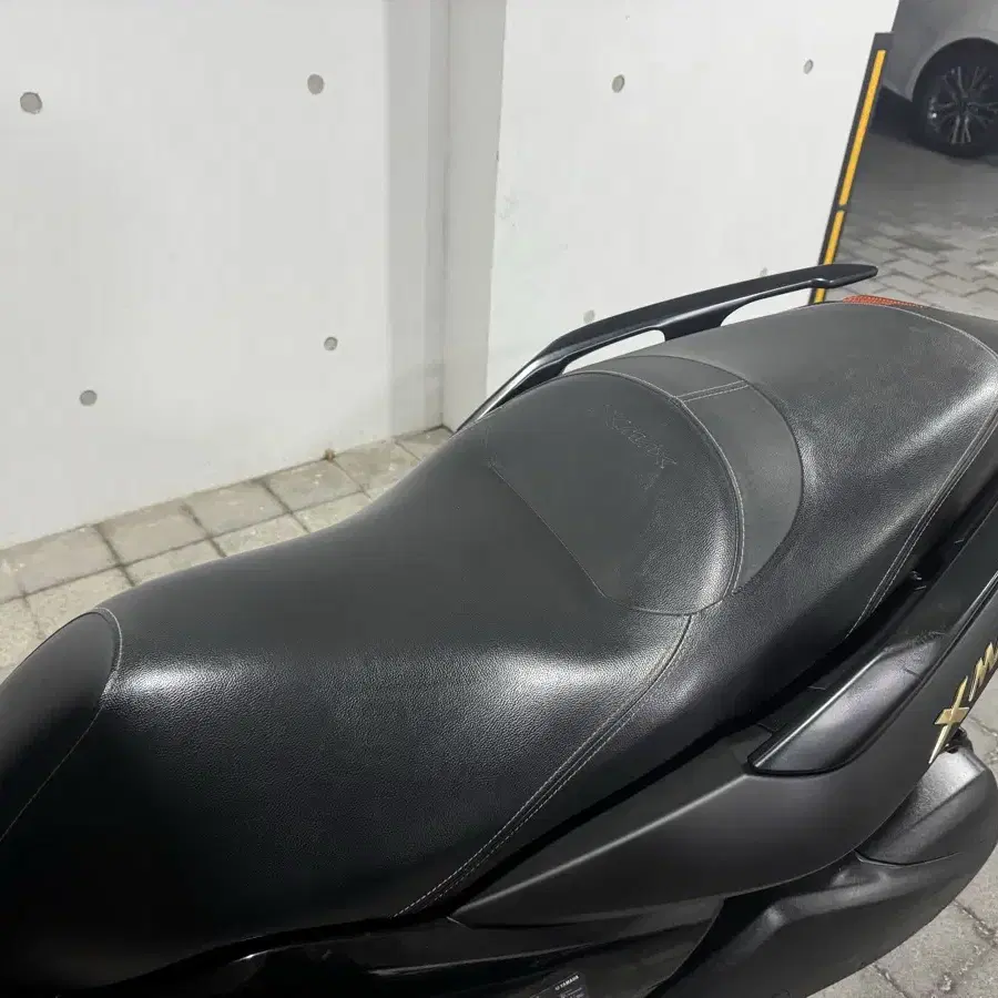 21년식 엑스맥스300cc 부산 판매합니다