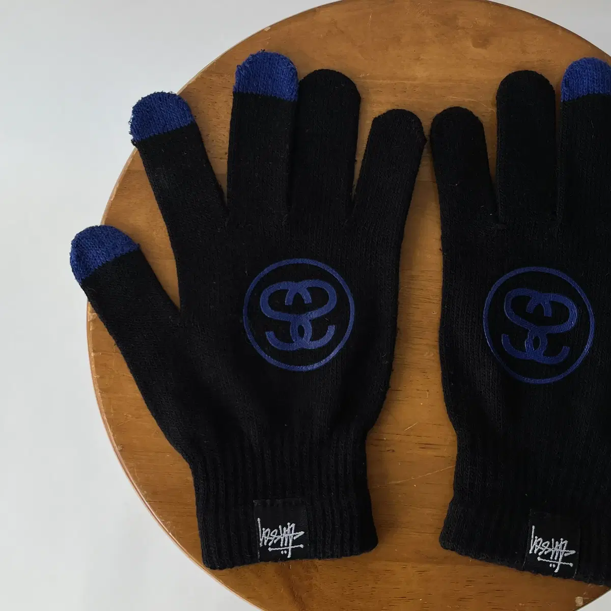 STUSSY  " Double s " knit Gloves