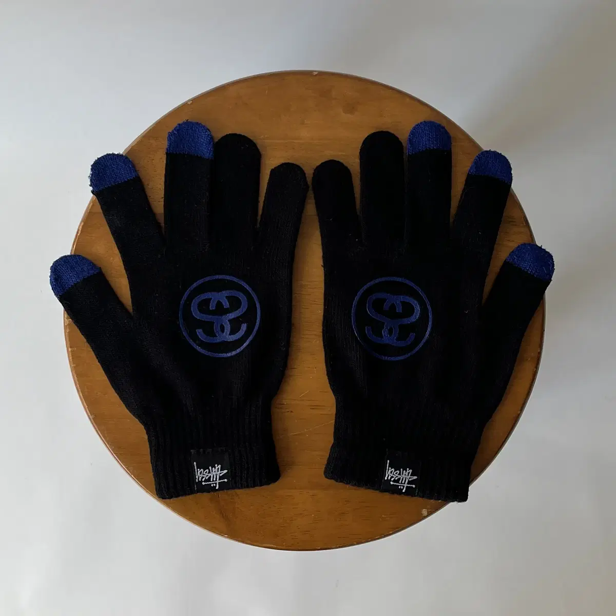 STUSSY  " Double s " knit Gloves