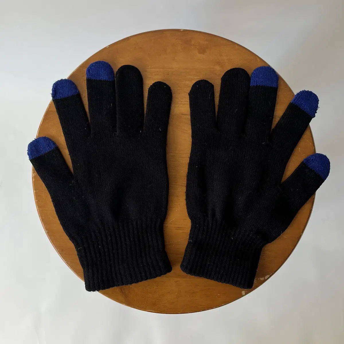 STUSSY  " Double s " knit Gloves