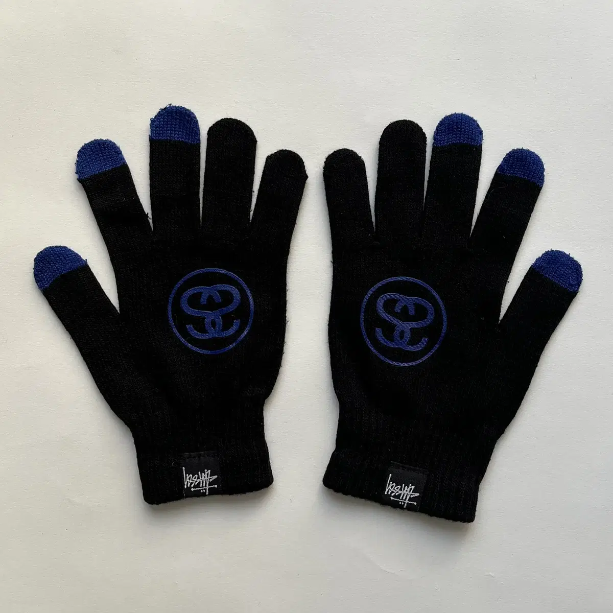 STUSSY  " Double s " knit Gloves