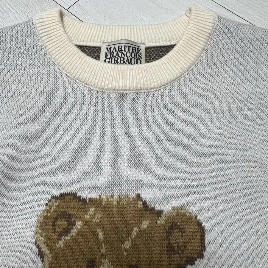 마리떼 DOODLE BEAR SWEATER ivory 곰돌이 니트