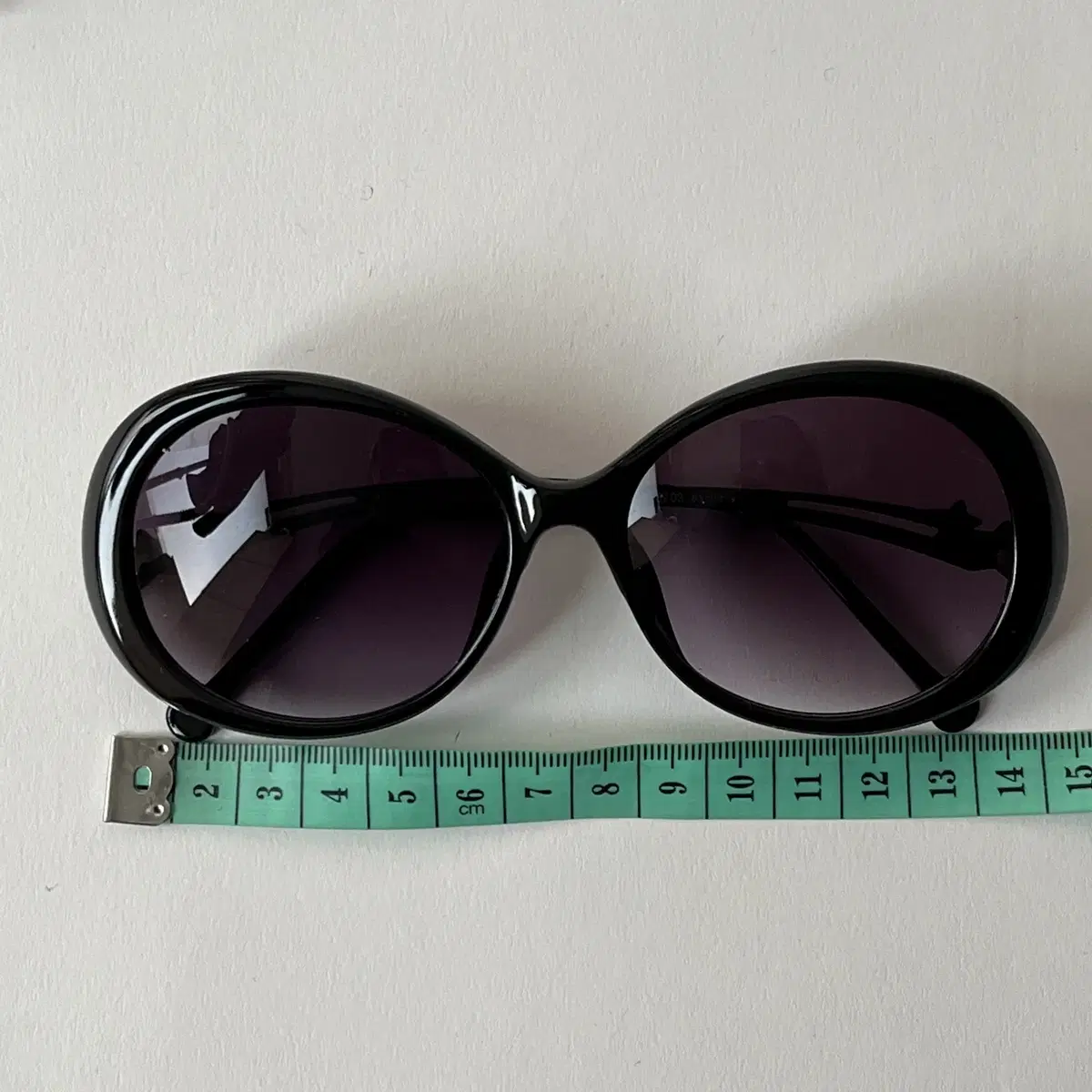 VIVIENNE WESTWOOD Big Frame sunglasses