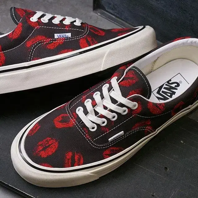 반스 에라 95 DX 애너하임 OG 핫 립스 VANS ERA HOT