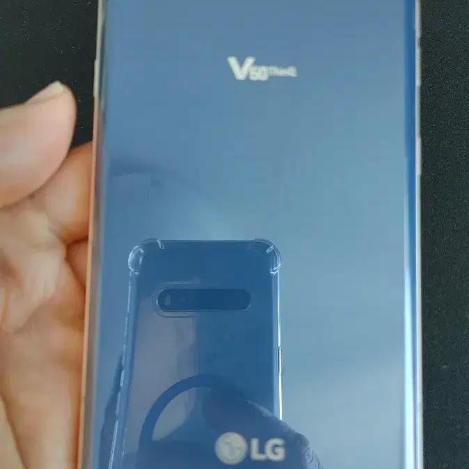 LG V60 티모바일 팝니다.