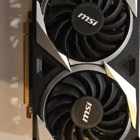 MSI 라데온 RX6500XT 메크 2X OC D6 4GB