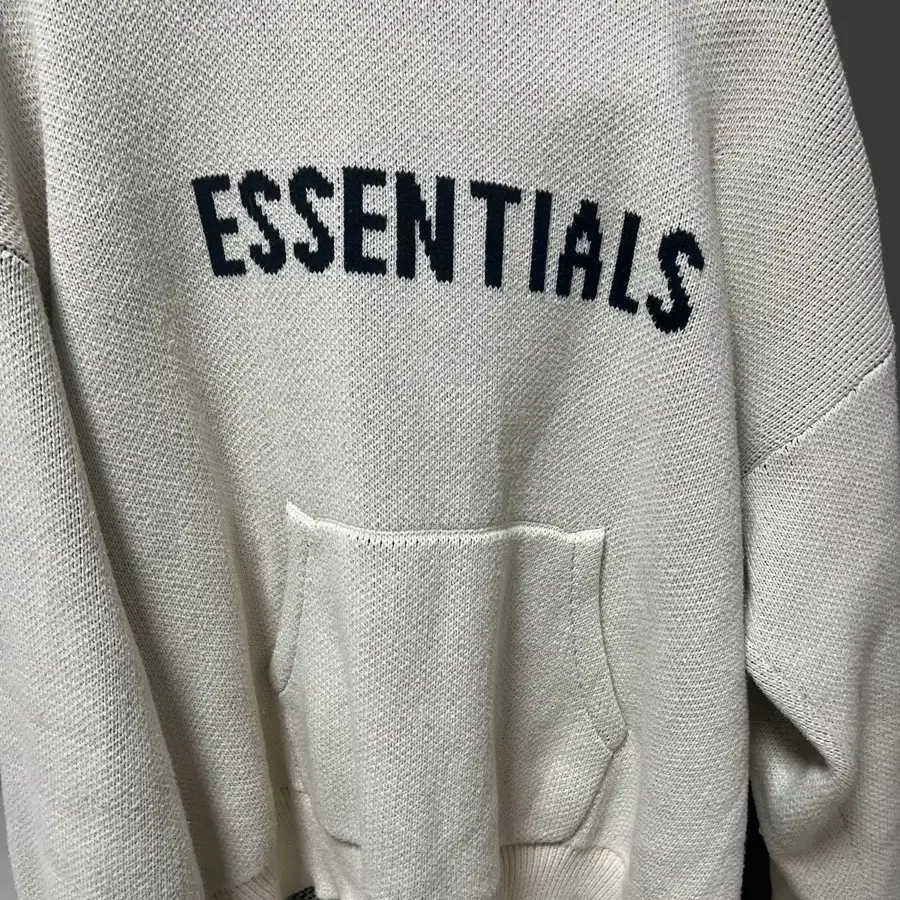 Essentials Knit Hoodie xl 크림색상 판매합니다